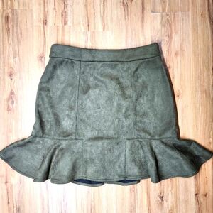 A Loves A Olive Green Suede-Look Ruffle Hem Skirt – NWOT, No Size Tag (Approx S)